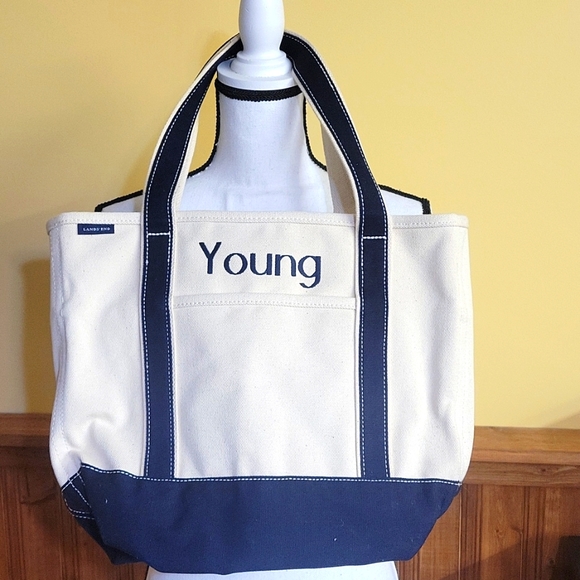Land's End bag with name Young - Picture 1 of 3